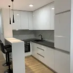 аpartment With Garage * Foca