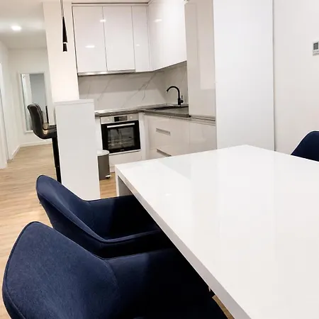 Daire аpartment With Garage Foca